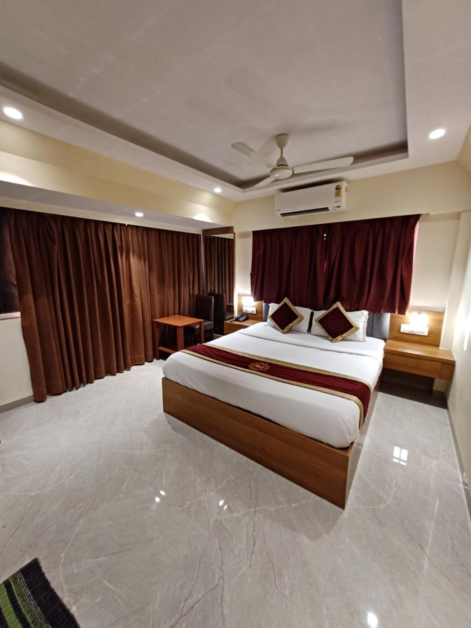 Hotel Ratna Mahal Bombay Esterno foto