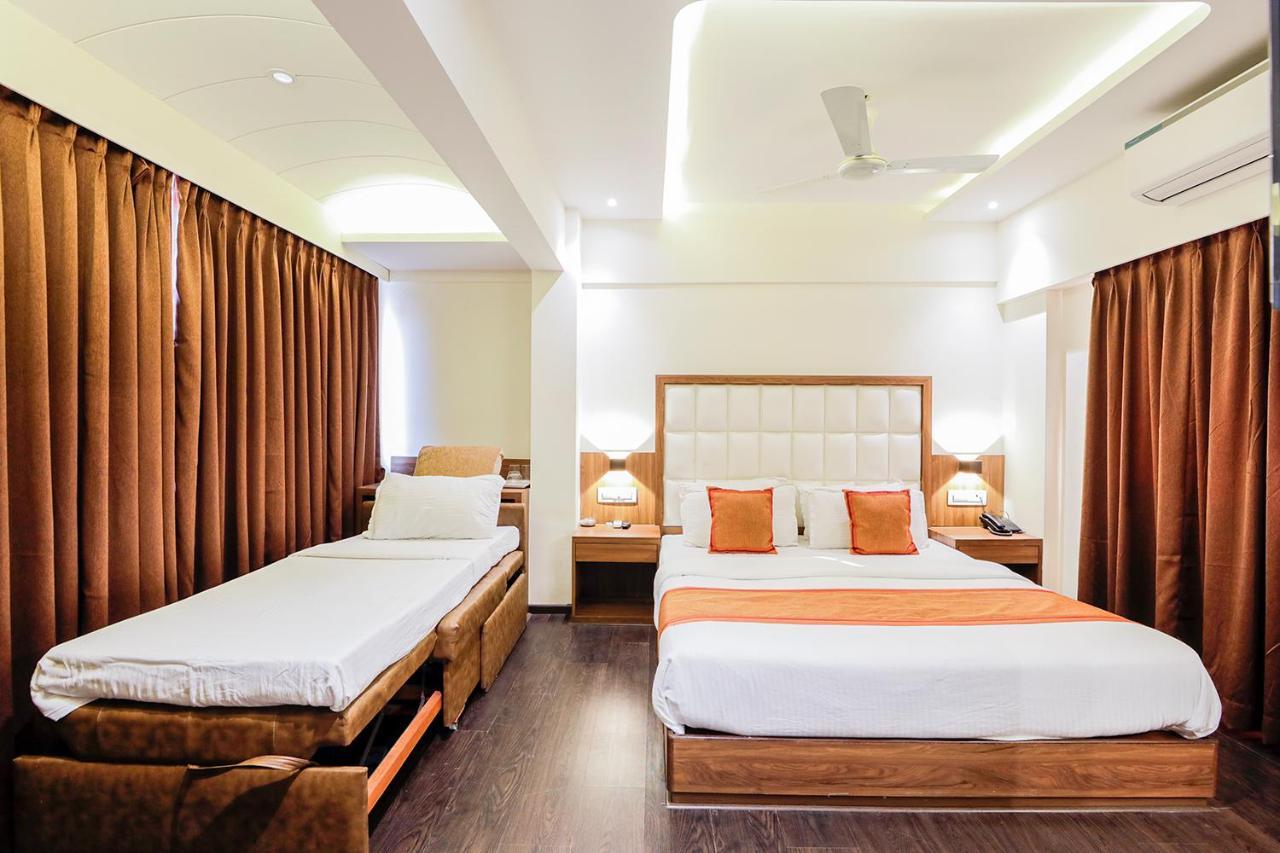 Hotel Ratna Mahal Bombay Esterno foto
