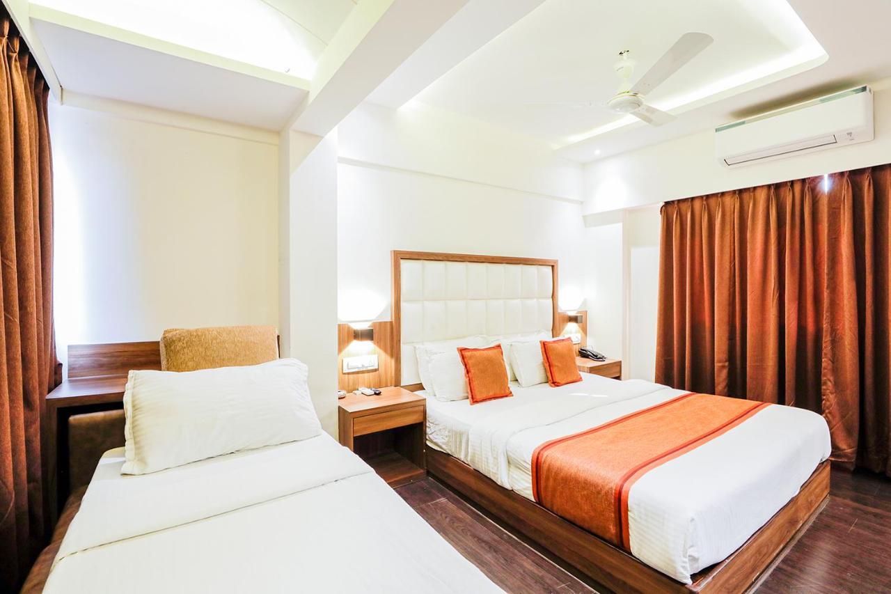Hotel Ratna Mahal Bombay Esterno foto